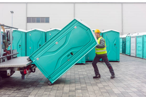 Best Portable Restroom for Sporting Events  in Salina, KS